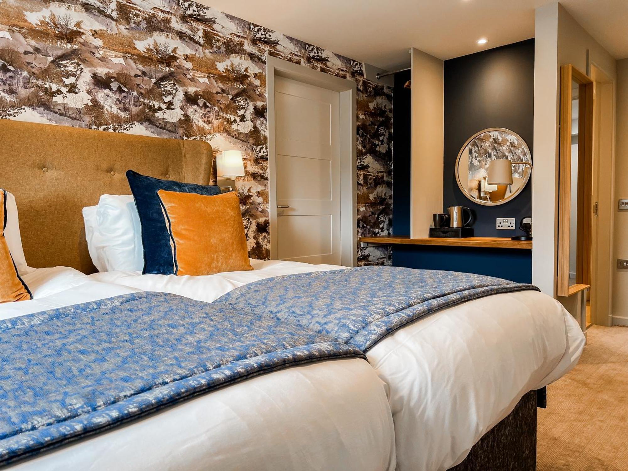 Loch Ness Hotel 3*